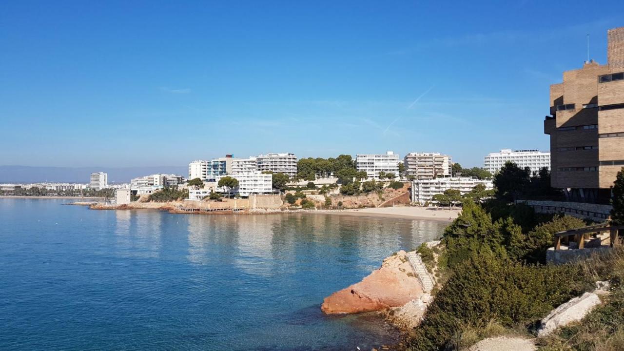 Apartment Center Salou Near Port Aventura Bagian luar foto